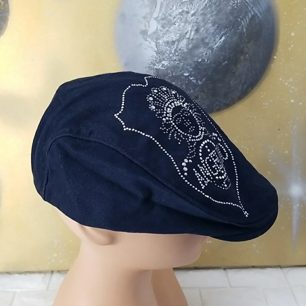 Angelino Embroidered Newsboy Cap - Picture 2 of 6